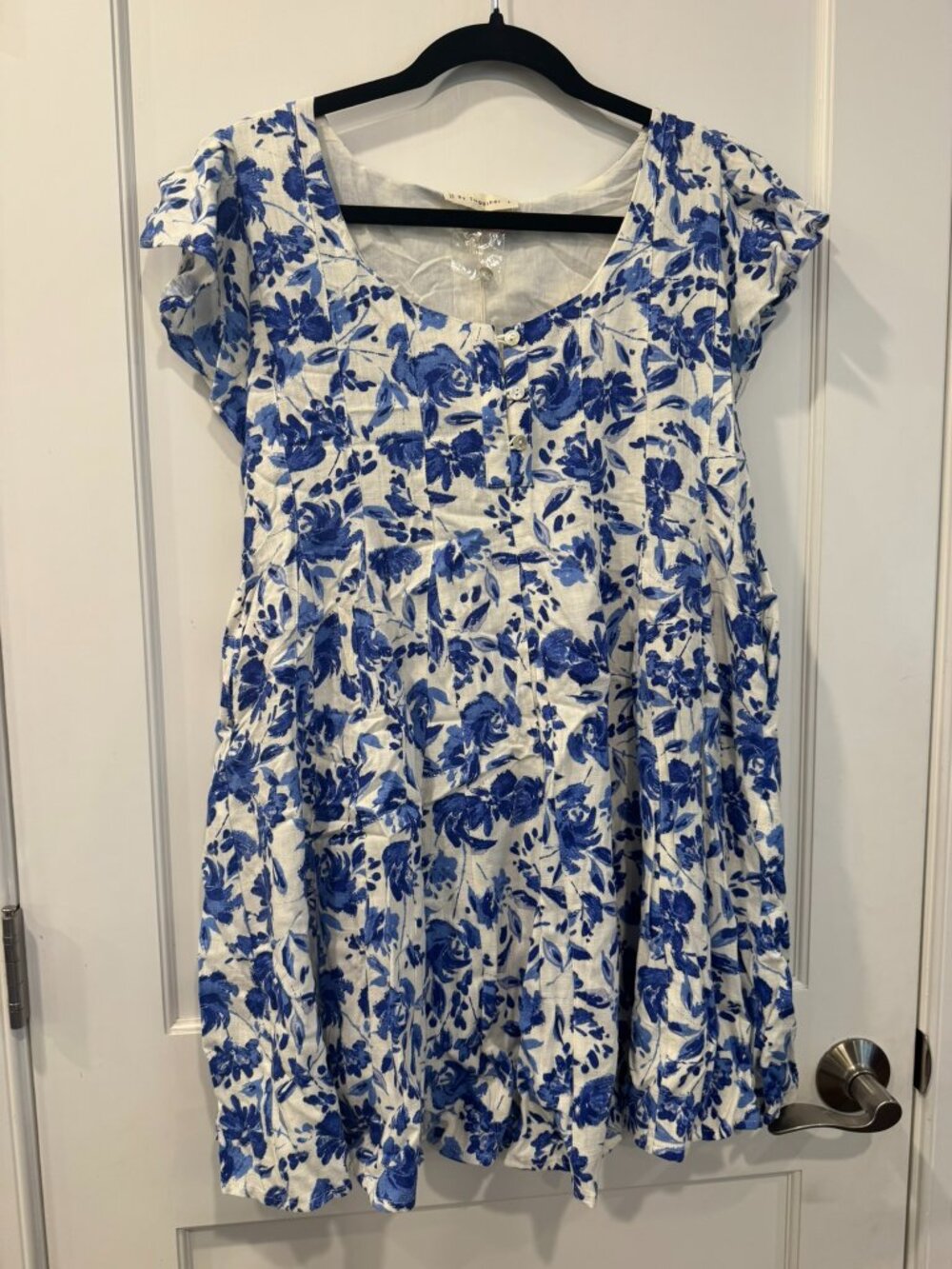 Blue and White Floral Dress with Pockets, NWT, by Together - Women's Size Small